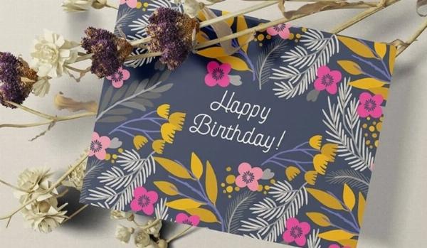 Hình ảnh gợi ý những ý tưởng thiết kế thiệp chúc mừng sinh nhật bạn thân với lời chúc hài hước cá nhân hóa